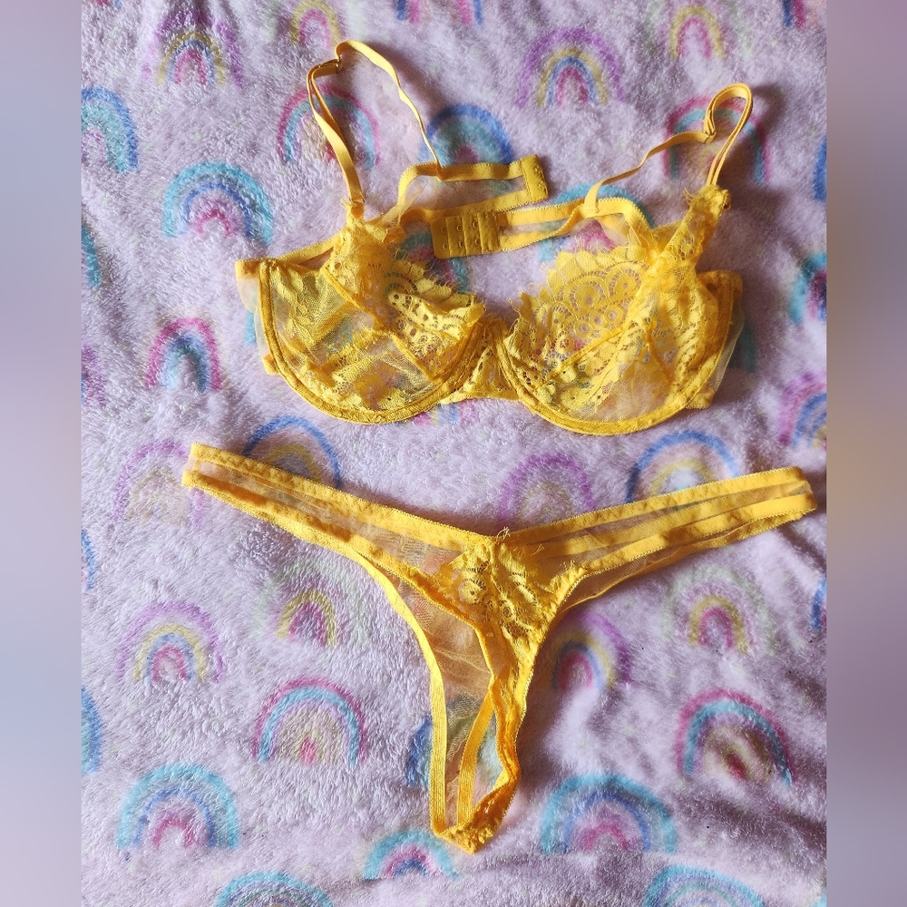 Yellow underset with lace & thong from Shein size Large.